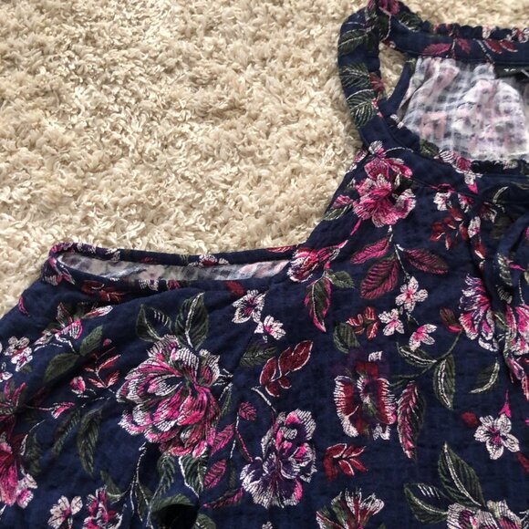 Torrid Women’s Size 1X Top Off the Shoulder Long Sleeve Halter Style NWT! - Picture 3 of 14